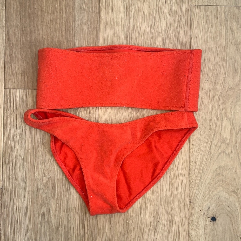 triangle swimsuit!